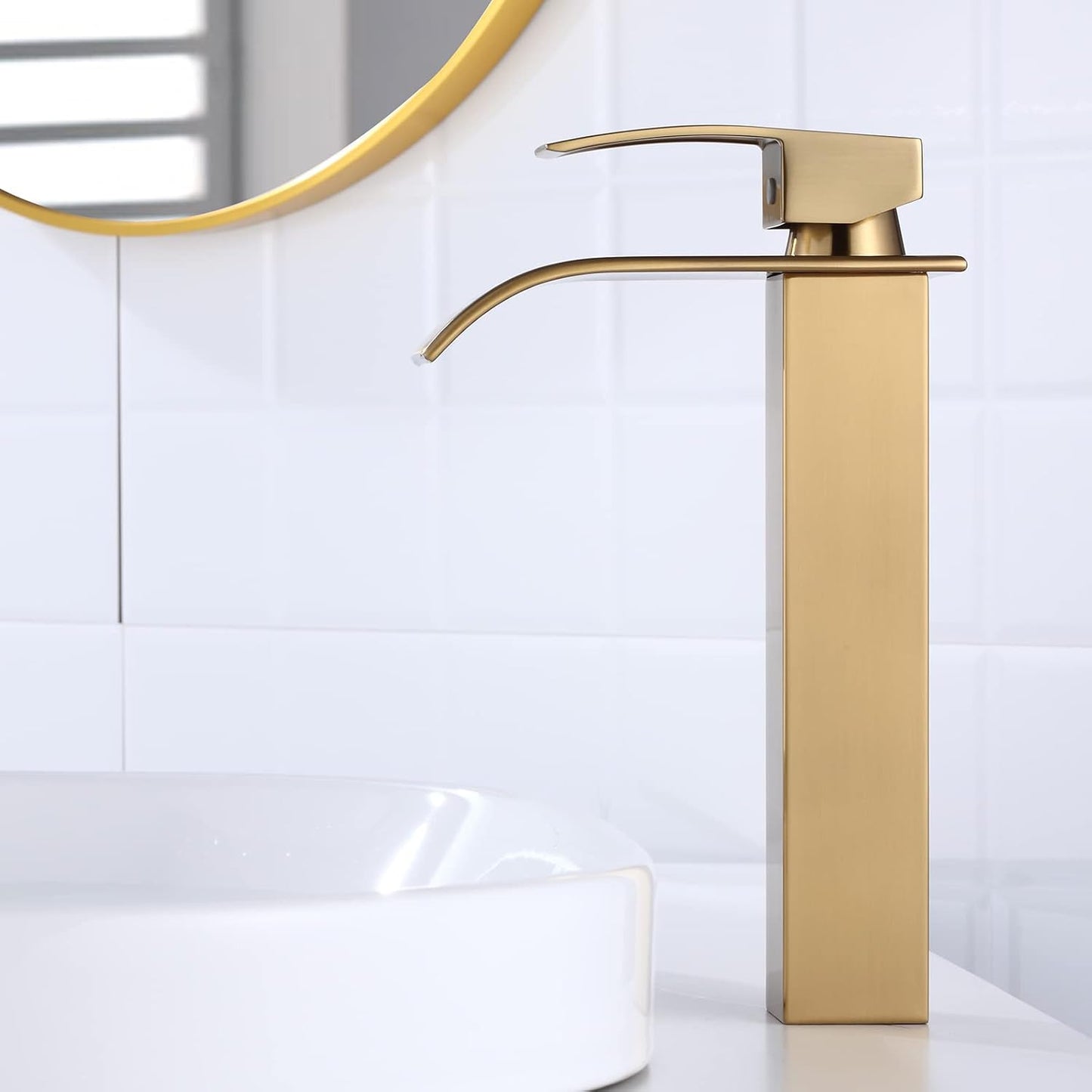 Baterie sanitară lavoar cascada auriu - model minimalist T161